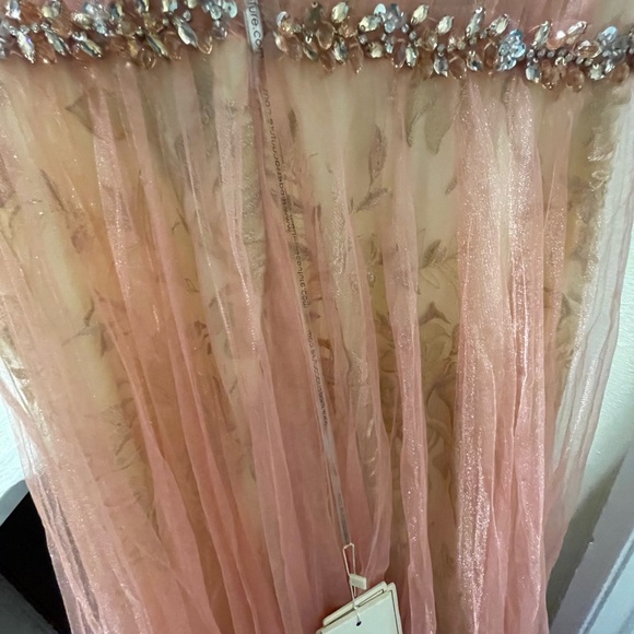 Modessa Couture Peach/Pink Prom Evening Gown  Size 6 Brand New with Tug - Picture 8 of 10